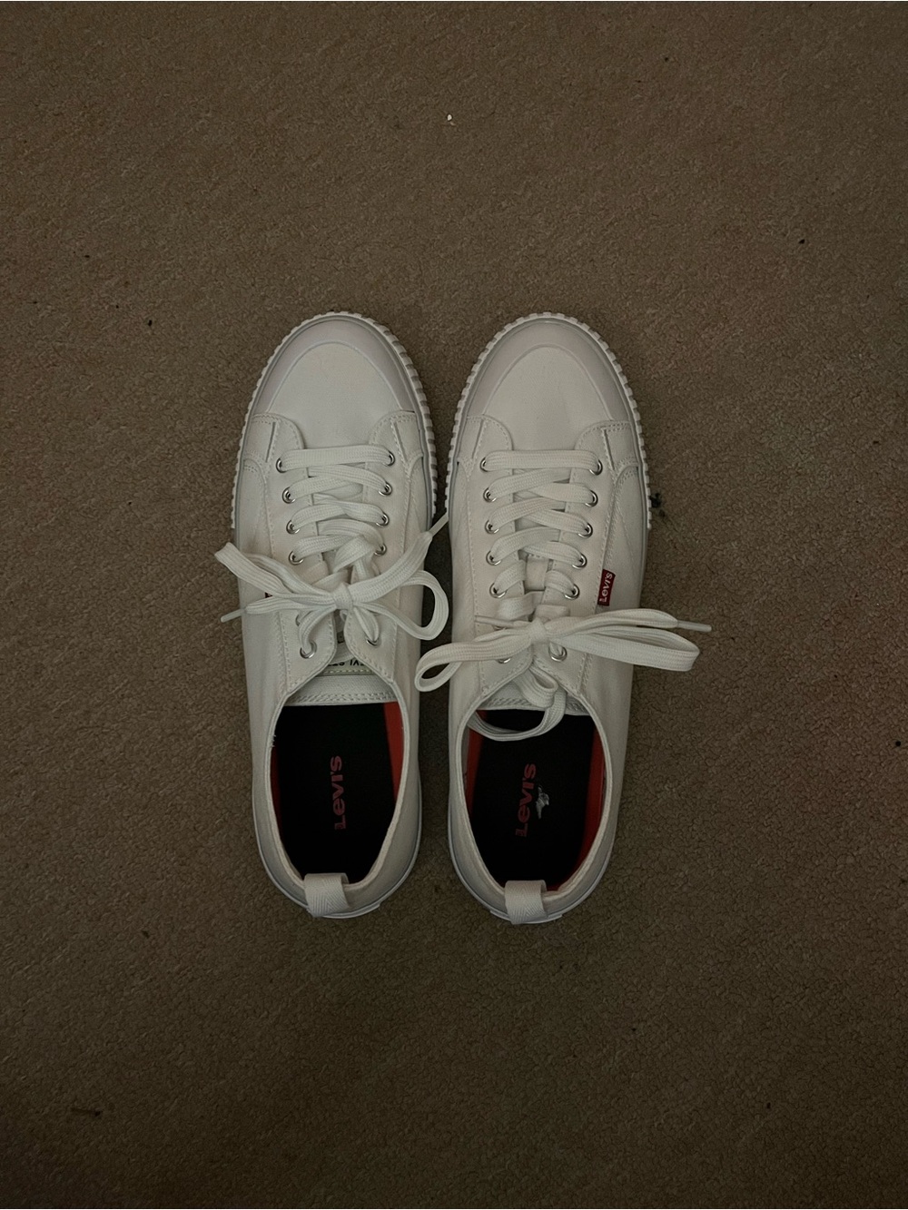 Levi's Men's White Low-Top Canvas Sneakers with Red Logo Accent